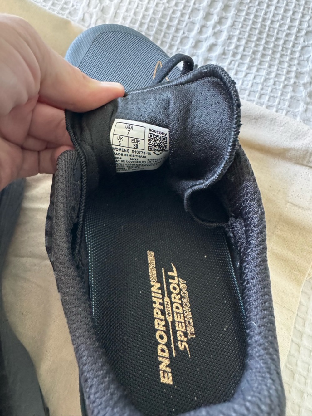 Saucony Endorphin Edge Trail Running Shoes Women’s 7 - Picture 7 of 7